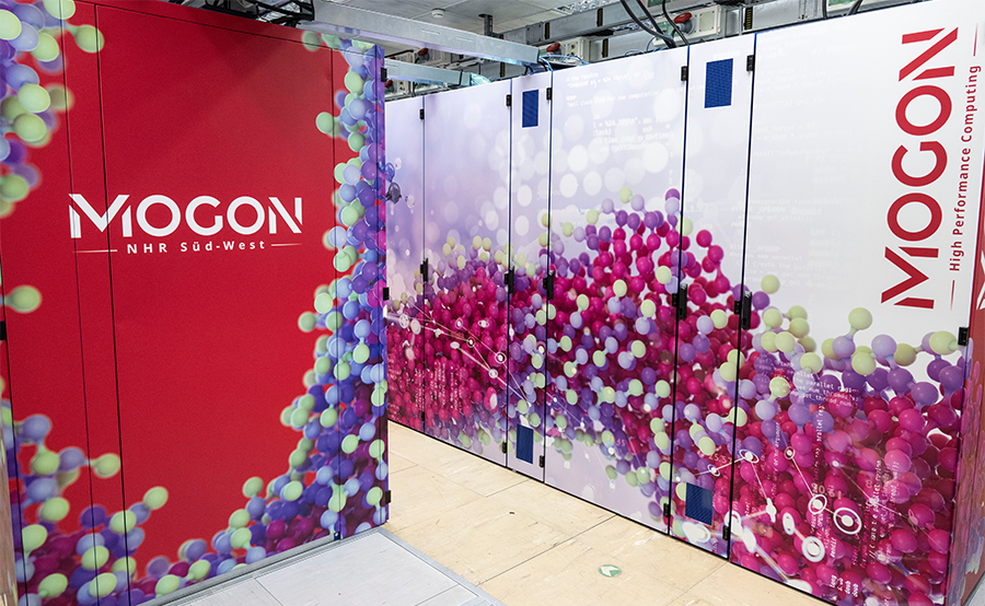 MOGON NHR Süd-West im Serverraum der JGU